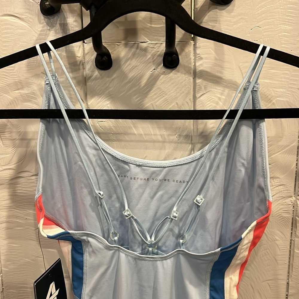 NWT Fourlaps Elevate Onesie Cerulean Size M - Picture 2 of 6